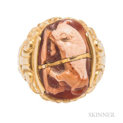 Gold and Hardstone Cameo Ring