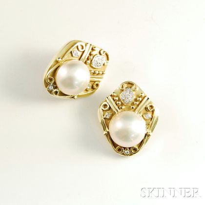 14kt Gold, Diamond, and Mabe Pearl Earclips