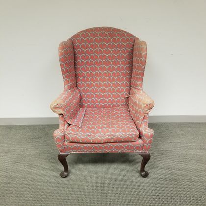 Queen Anne-style Easy Chair