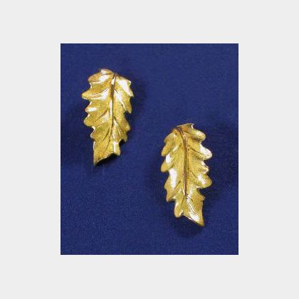 18kt Gold Leaf Earclips, M. Buccellati