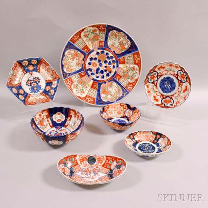 Seven Imari Porcelain Tableware Items