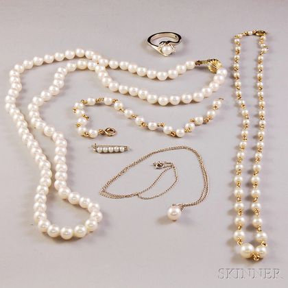Small Group of Cultured Pearl Jewelry