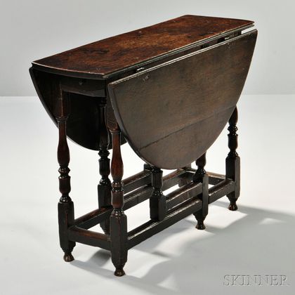 William and Mary Oak Gate-leg Table