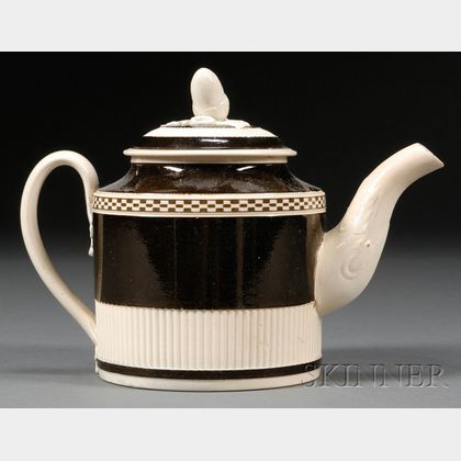 Mochaware Covered Teapot
