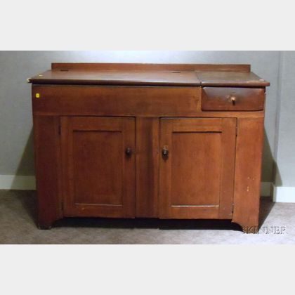 Country Pine Lidded Dry Sink