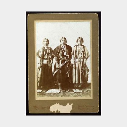 Photograph of Three Plateau Women
