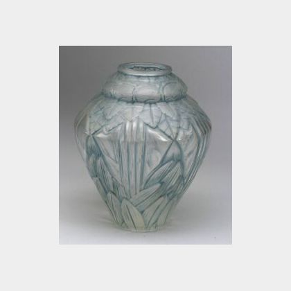 Hunebelle Molded Art Glass Vase