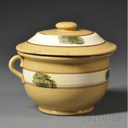 Mocha-decorated Yellowware Pottery Chamber Pot