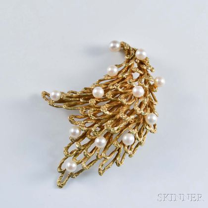 Sold at auction Erwin Pearl 18kt Gold and Cultured Pearl Brooch Auction ...