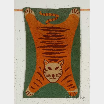 Figural Cotton Hooked Rug with Tiger