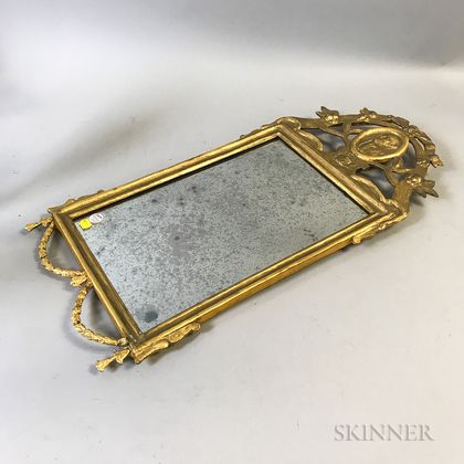 Federal Carved and Gilt-gesso Mirror with Roundel Depicting George Washington