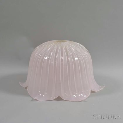 Art Deco Ribbed Petal-form Pink Glass Lamp Shade