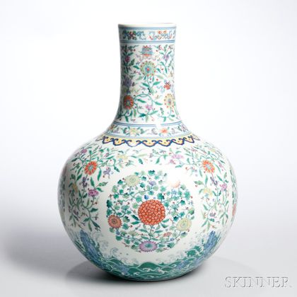 Famille Verte Doucai Bottle Vase