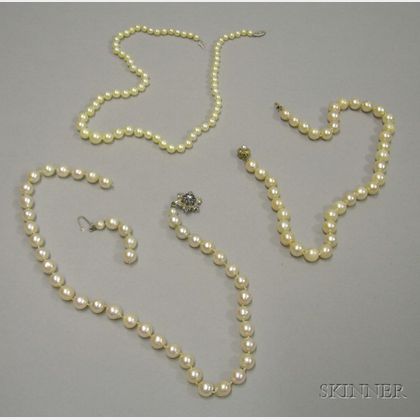 Three Single-Strand Cultured Pearl Necklaces
