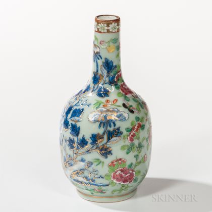 Export Porcelain Celadon-glaze Vase
