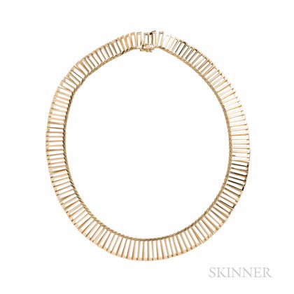 Cartier Inc. 18kt Gold Necklace