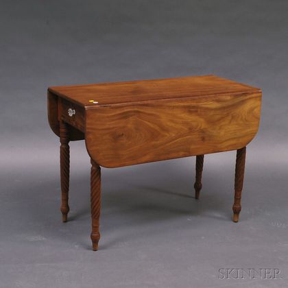 Classical Walnut One-drawer Drop-leaf Table