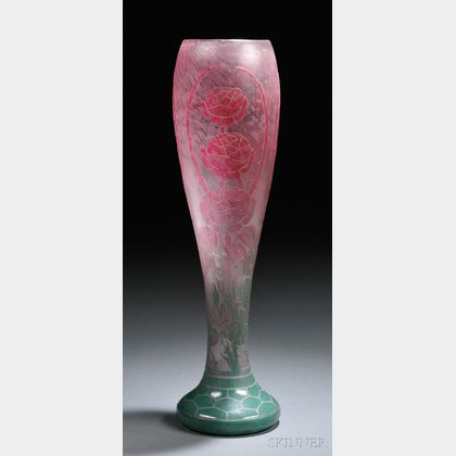 Le Verre Francais Cameo Glass Sauvages Vase