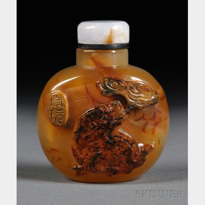 Suzhou-style Agate Snuff Bottle