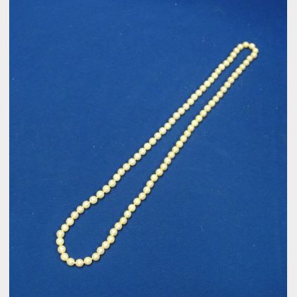 Single Strand of 9mm Cultured Pearls
