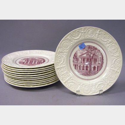 Set of Twelve Wedgwood University of Virginia Transfer Decorated Dinner Plates
