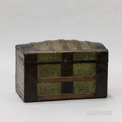 Oak Dome-top Trunk with Pressed Panels