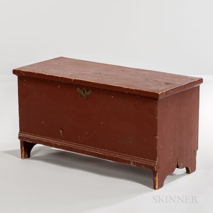 Small Red-painted Blanket Box