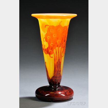 Le Verre Francais Primrolles Cameo Glass Vase