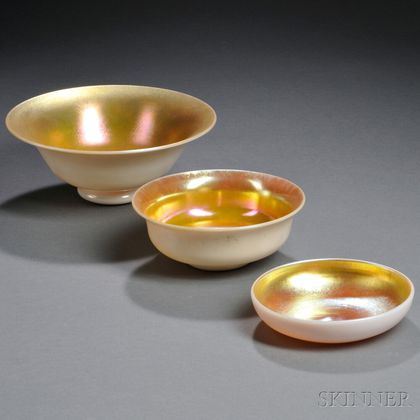 Three Steuben Gold Aurene on Calcite Bowls 