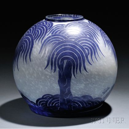 Le Verre Francais Cameo Glass Palmier Bleus Vase