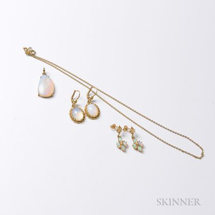 Two Pairs of 14kt Gold and Opal Earrings and a 9kt Gold and Opal Pendant