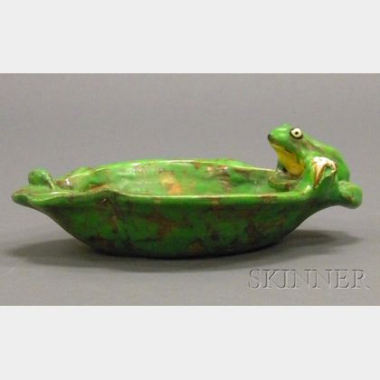 Weller Pottery Coppertone Frog Bowl
