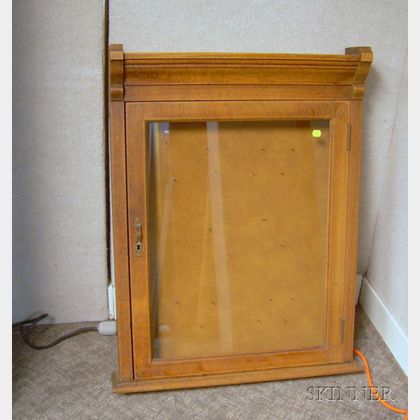 Glazed Oak Wall Display Cabinet, 24 x 32 in., adapted for guns. Please note: Additional lot. 
