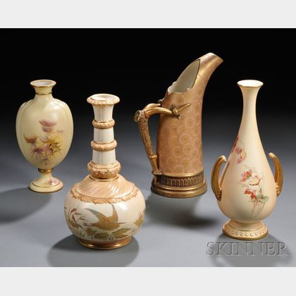 Four Worcester Porcelain Items