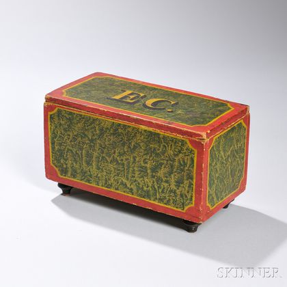 Small Paint-decorated Lift-top Box