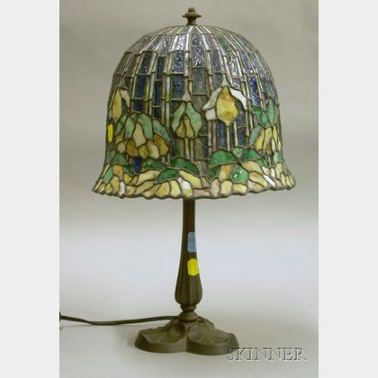 Contemporary Floral Pattern Leaded Glass and Cast Metal Boudoir Table Lamp. 
