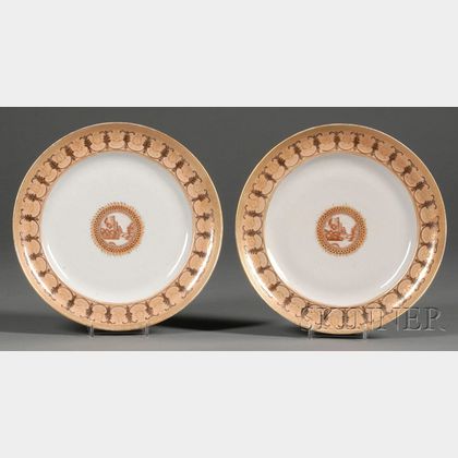 Pair of Chinese Export Porcelain Dinner Plates
