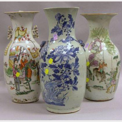 Two Chinese Export Porcelain Vases and a Chinese Porcelain Blue and White Floral Decorated Vase. 
