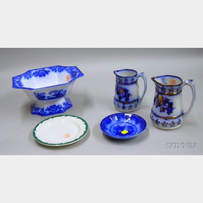 Four Pieces of Assorted Ceramic Tableware
