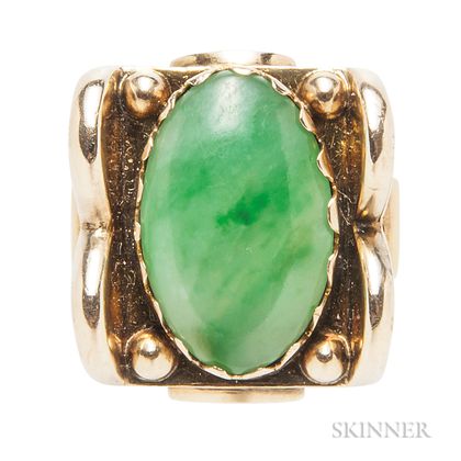 Retro 14kt Gold and Jade Ring