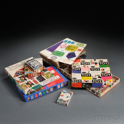 Ravensburger House of Cards Puzzles - Eames Office