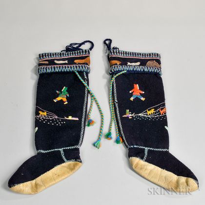 Pair of Embroidered Woolen Boots