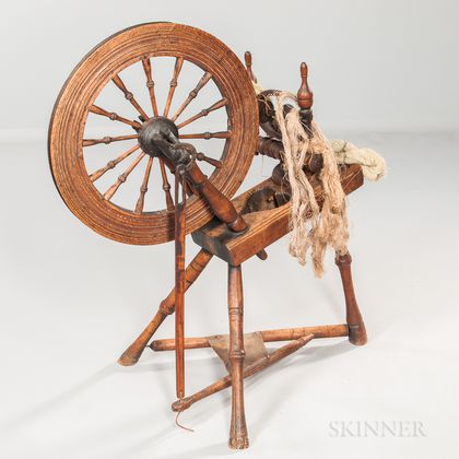 Heart-decorated Carved Maple Spinning Wheel