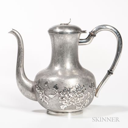 Victorian-style Export Silver Teapot