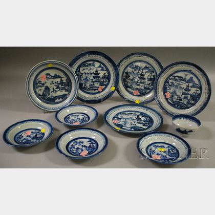 Ten Pieces of Chinese Export Canton Porcelain Tableware