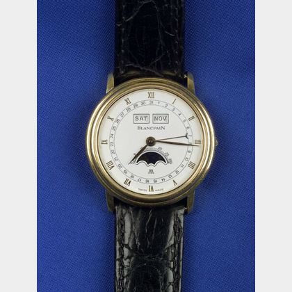 Gentleman&#39;s 18kt Gold and Moonphase Wristwatch