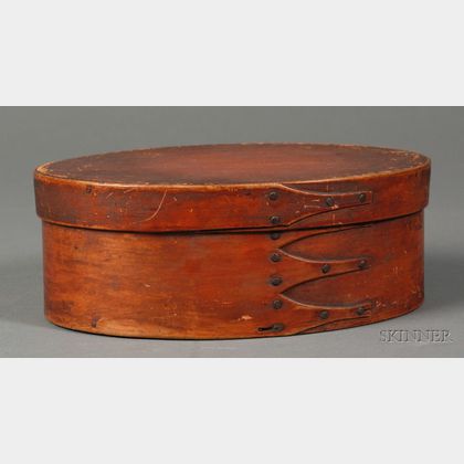 Red-stained Oval Covered Box