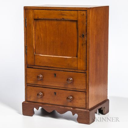 Miniature Late 18th Century-style Cupboard-over-drawers
