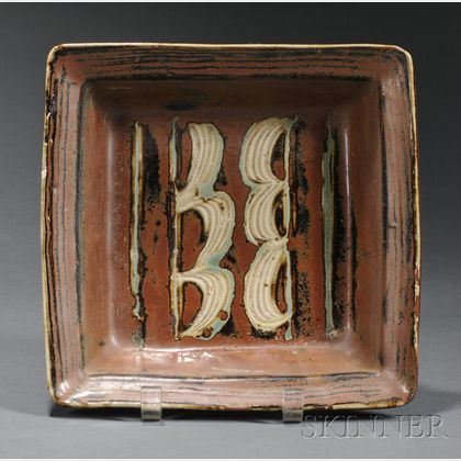 Pottery Dish Attributed to Shoji Hamada (1894-1978)
