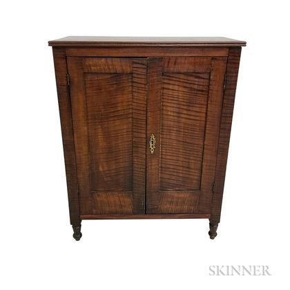 Small Country Tiger Maple Two-door Paneled Cabinet